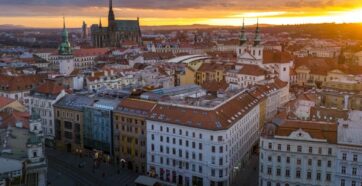 sergey-guk-fFYsjHflCX4-unsplash